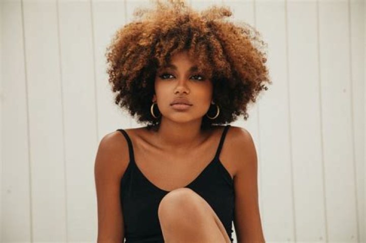 The 7 Best Haircuts for Frizzy Hair, Stylists Say